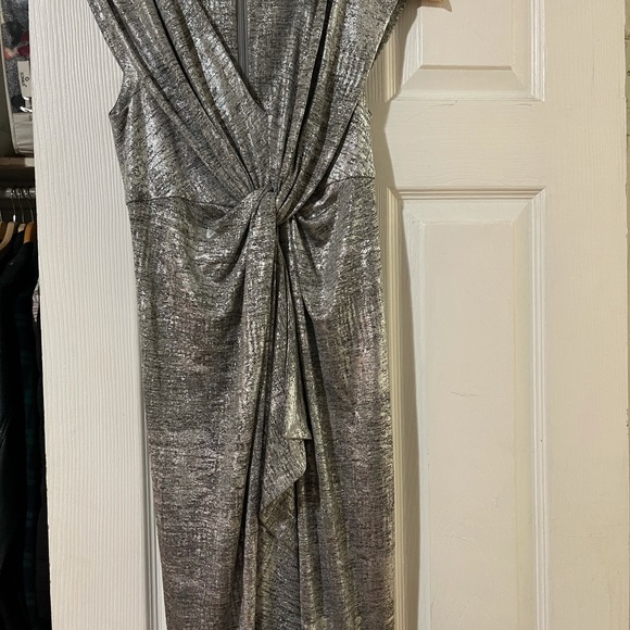 Party dress - Picture 1 of 4